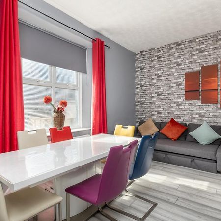 Newcastle City Centre Super Spacious Town House Free Parking And Wi-Fi Екстериор снимка