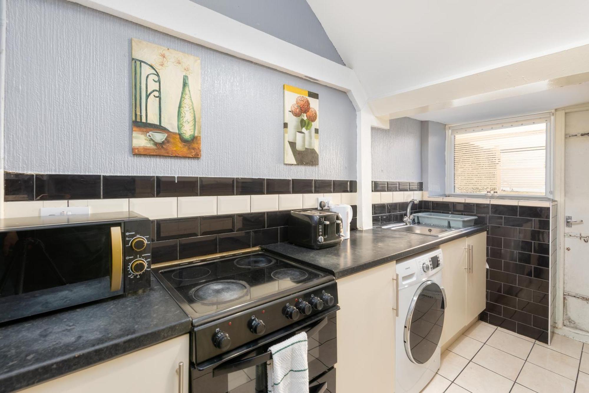 Newcastle City Centre Super Spacious Town House Free Parking And Wi-Fi Екстериор снимка