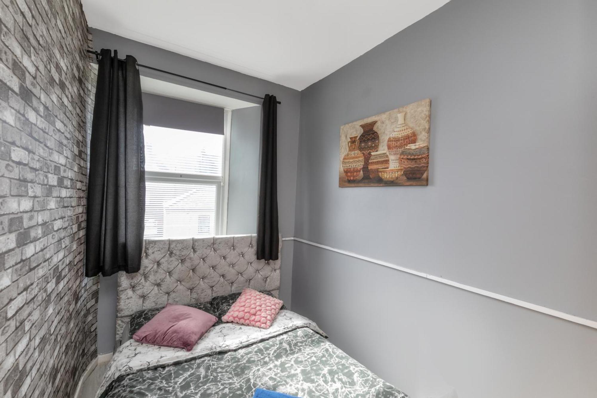 Newcastle City Centre Super Spacious Town House Free Parking And Wi-Fi Екстериор снимка