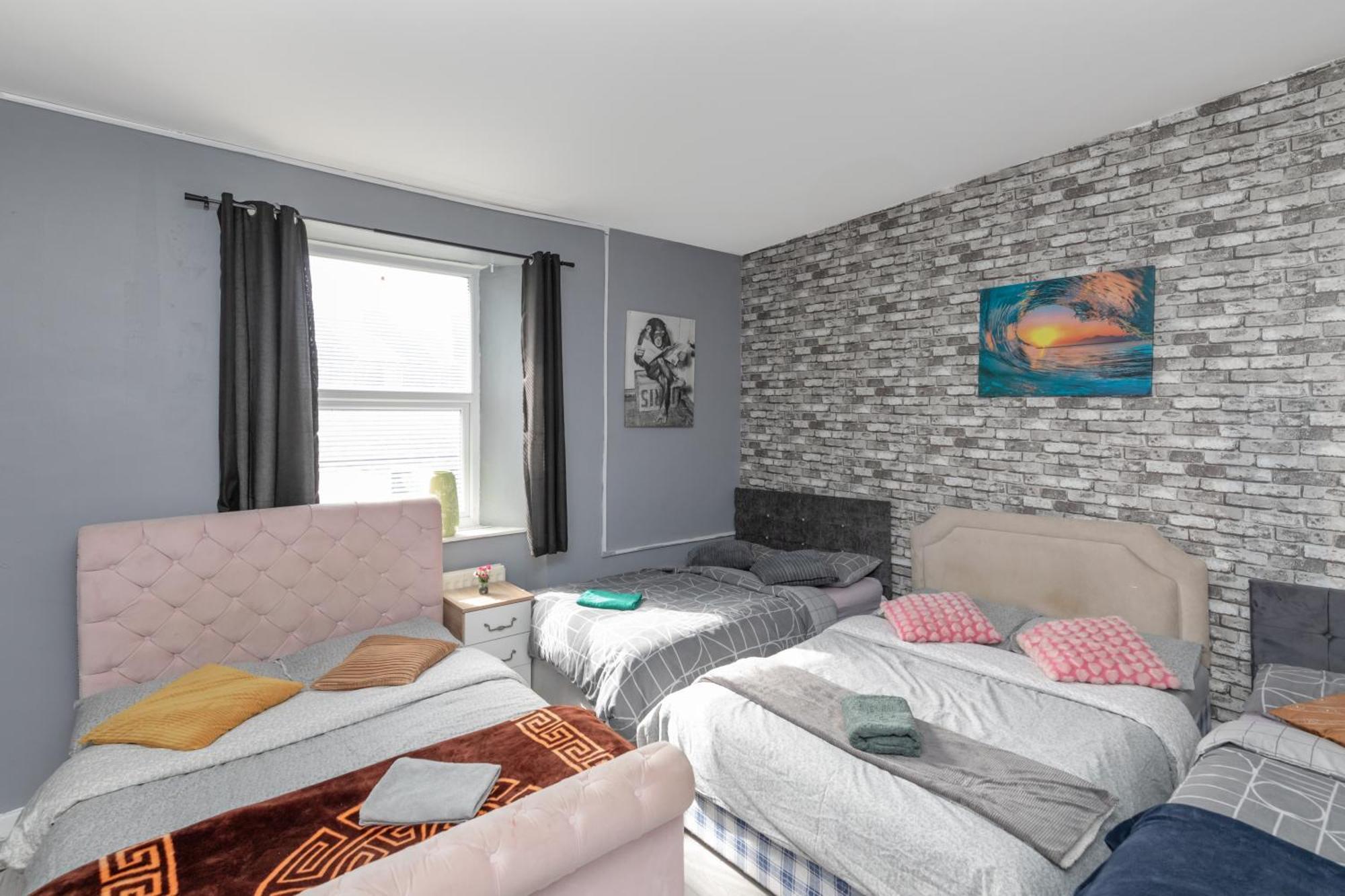 Newcastle City Centre Super Spacious Town House Free Parking And Wi-Fi Екстериор снимка