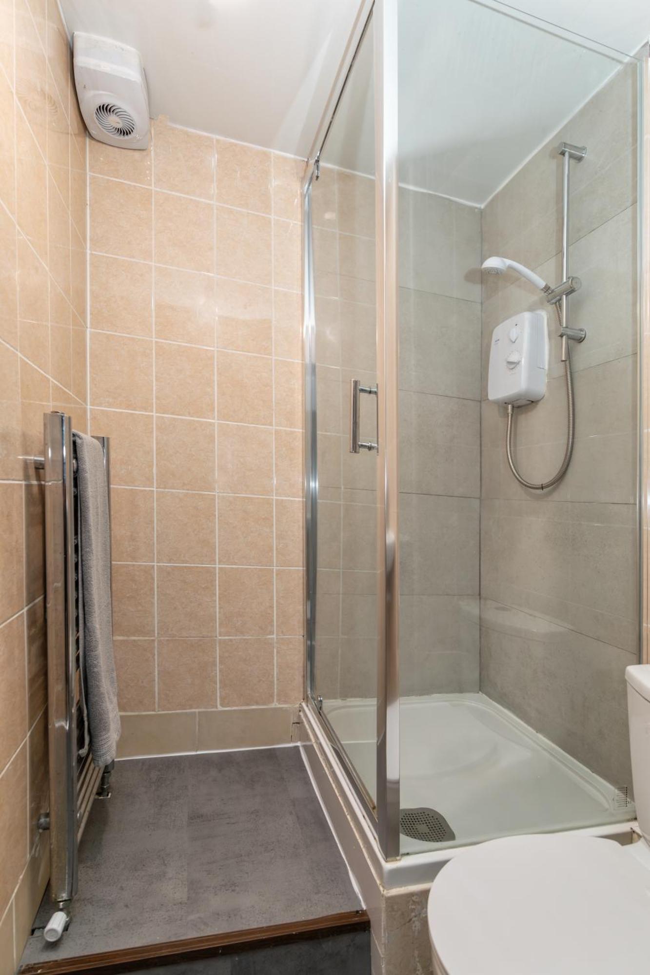 Newcastle City Centre Super Spacious Town House Free Parking And Wi-Fi Екстериор снимка
